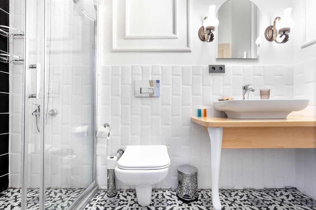 Cezayir Rooms Истанбул Екстериор снимка