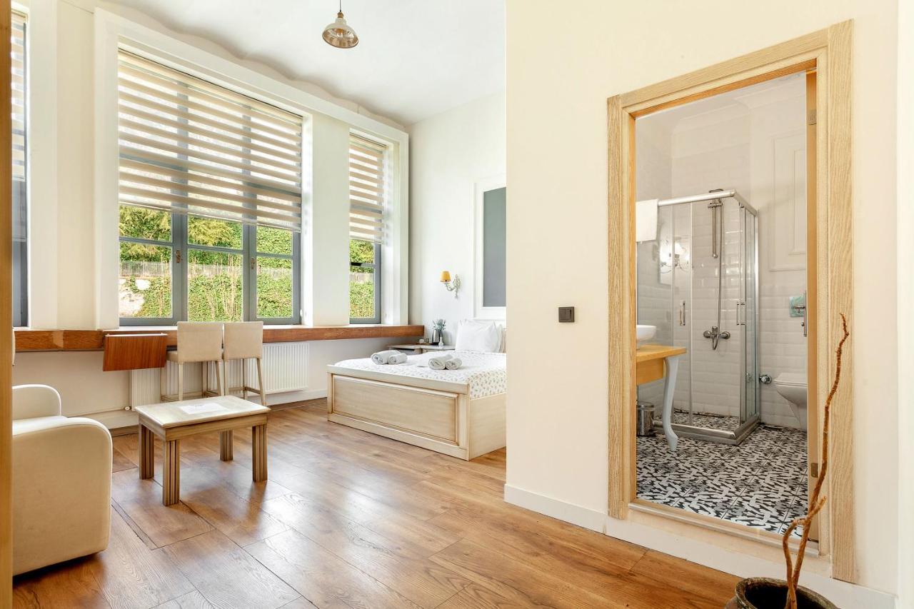 Cezayir Rooms Истанбул Екстериор снимка